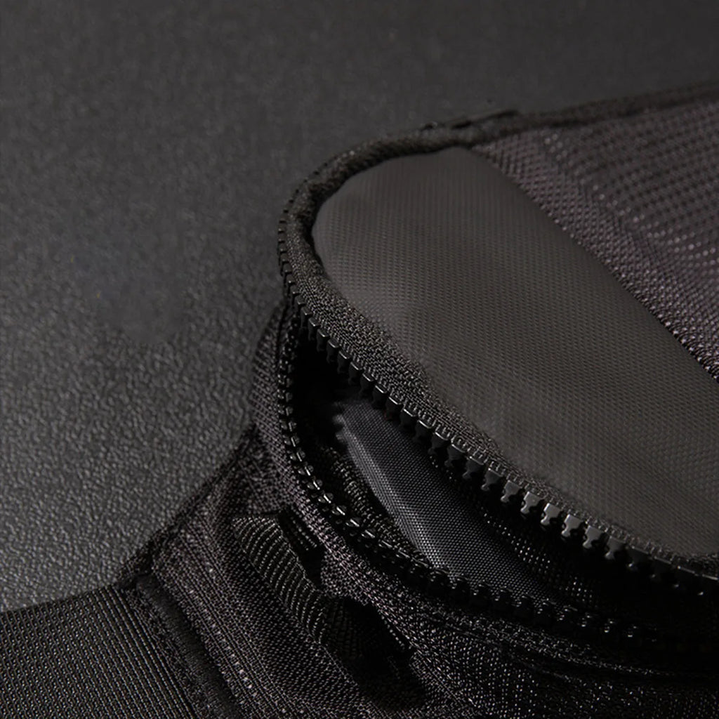 Bandolera compacta de nylon con cierre de 20 × 14 cm