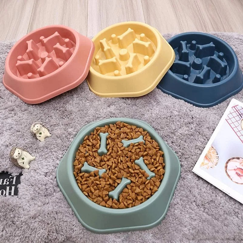 Comedero lento para perro con diseño de obstáculos