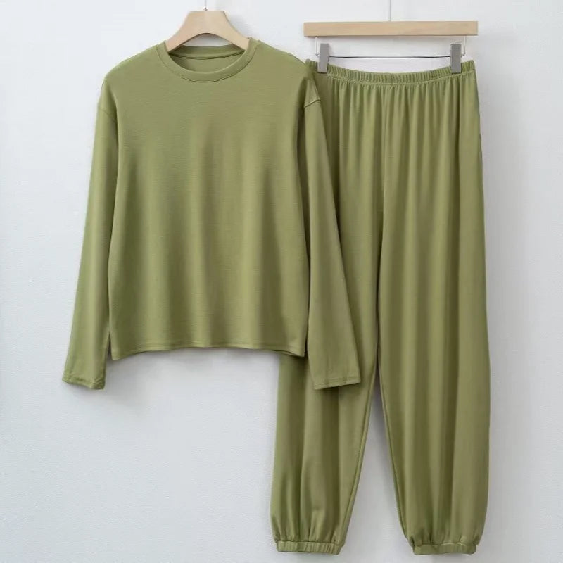 Conjunto de mujer de manga larga y pantalón holgado