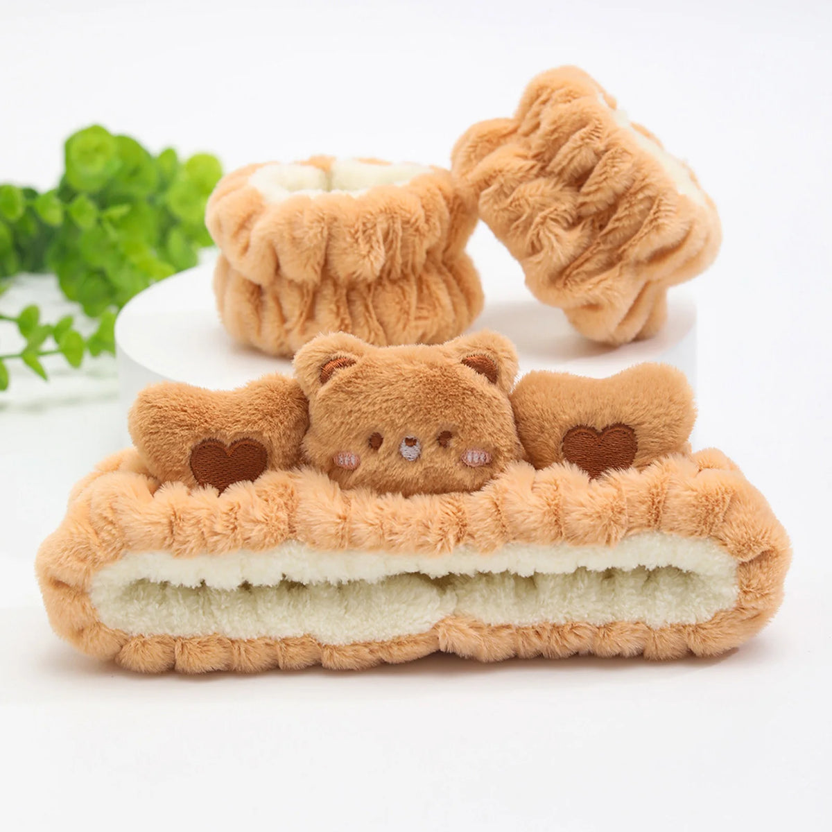 Set de vincha con orejas de gato y muñequeras para limpieza facial