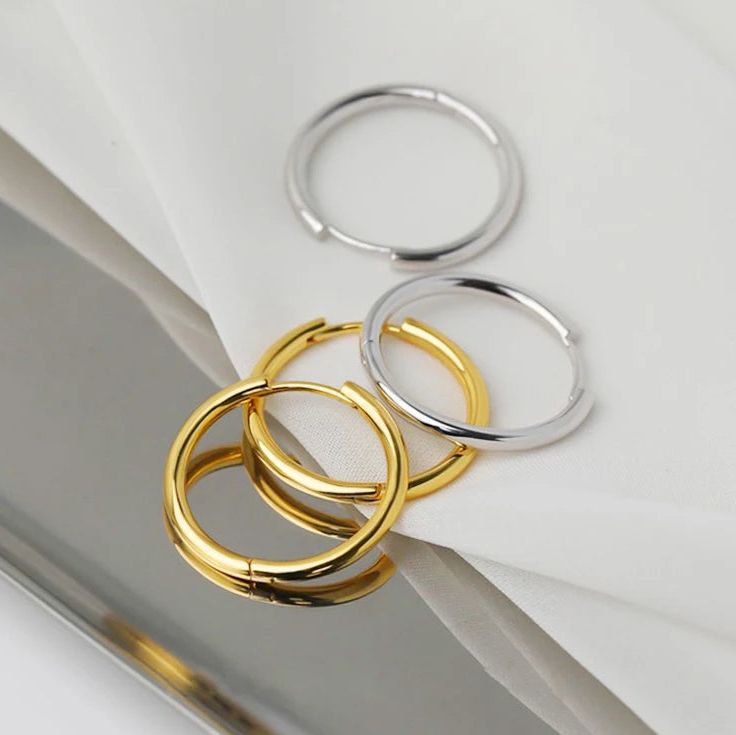 Aros redondos de acero para uso unisex