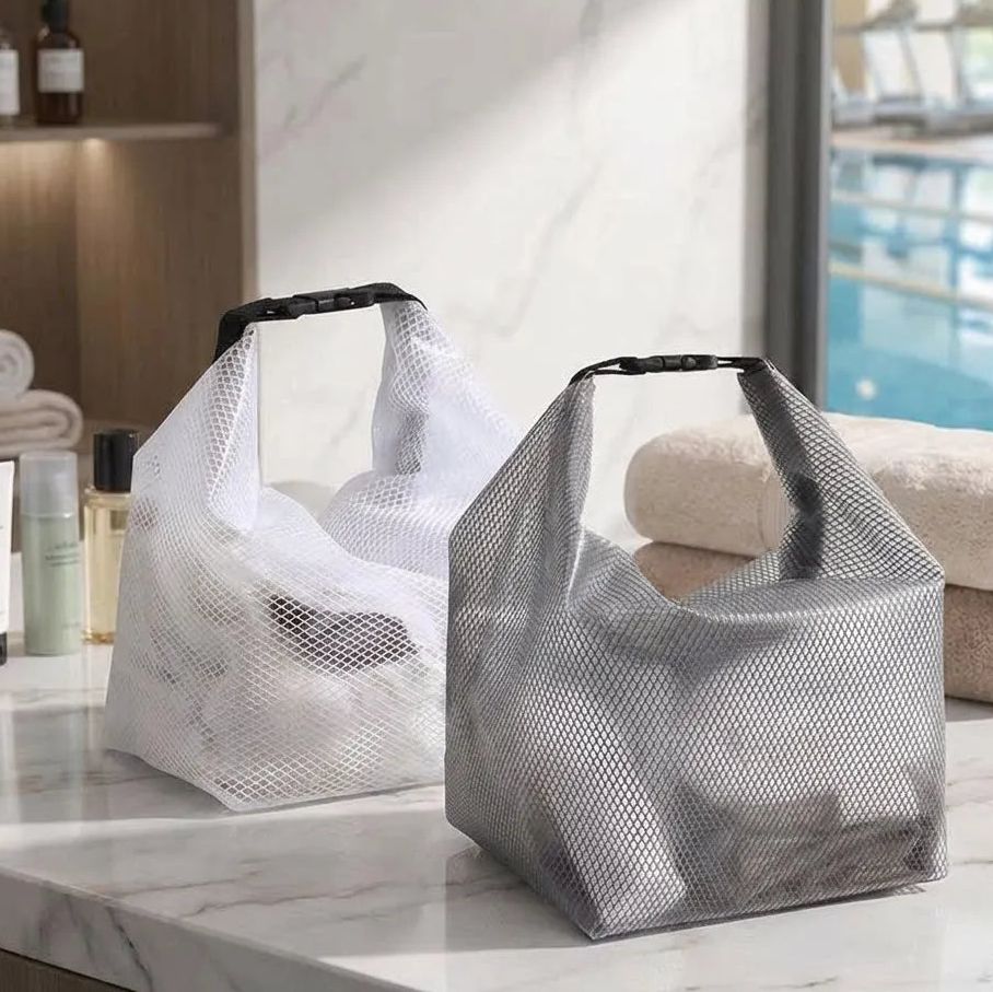 Bolso de tocador con panel transparente