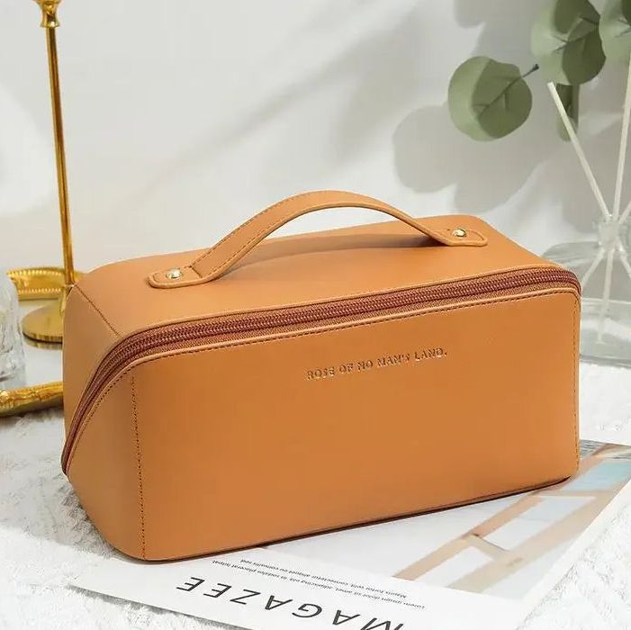 Estuche de poliéster para cosméticos y cuidado personal