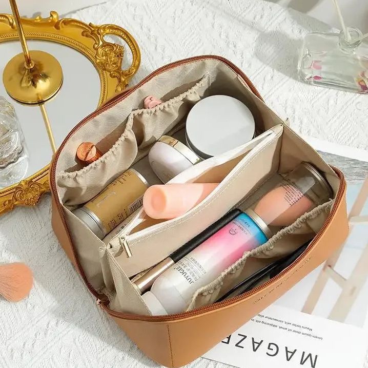 Estuche de poliéster para cosméticos y cuidado personal