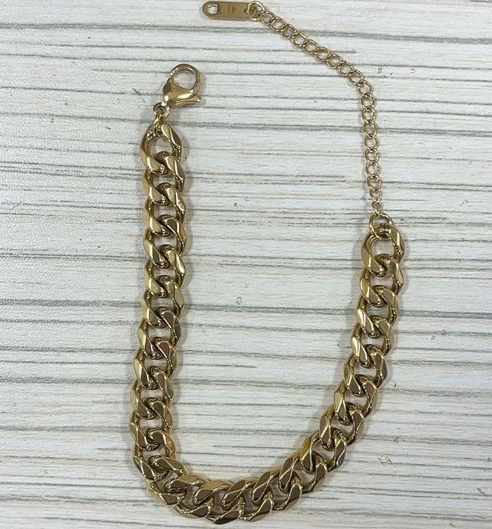 Pulsera ajustable con dije de corazón